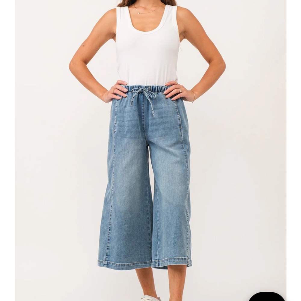 Dear John  Wide-Leg Denim Crop Jeans